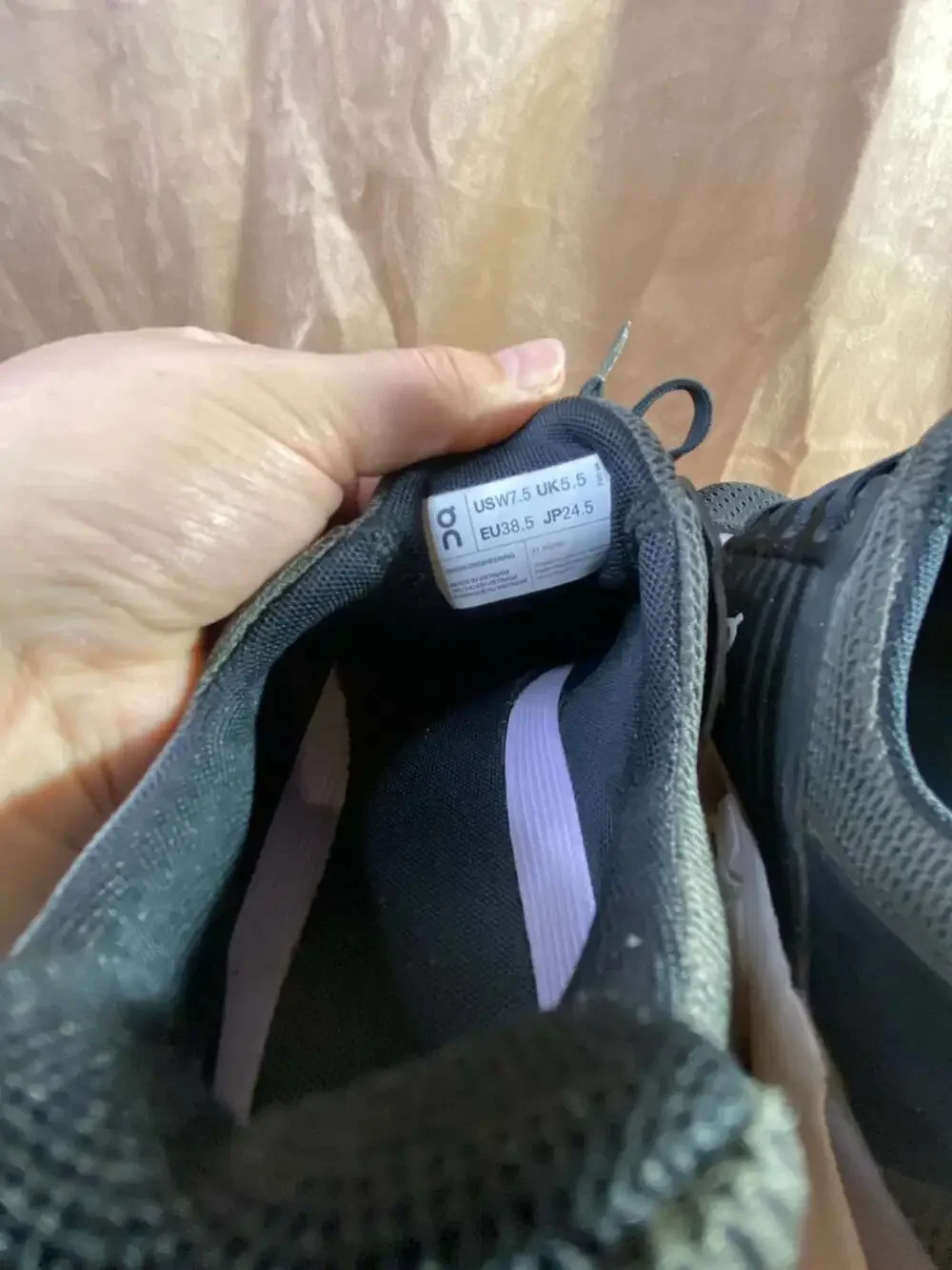 On Running Cloudswift Magnet/Lavender Women's Running Shoes: 7.5
